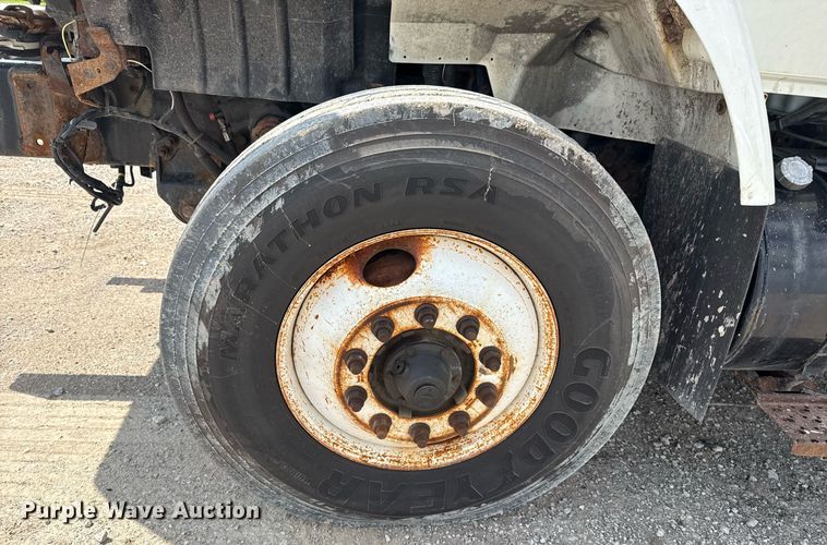 image for item DS3806 2008 International 7400 dump truck