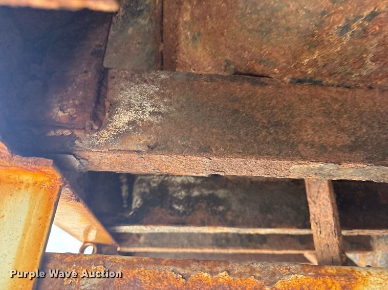 image for item DS3807 2009 International 7400 dump truck