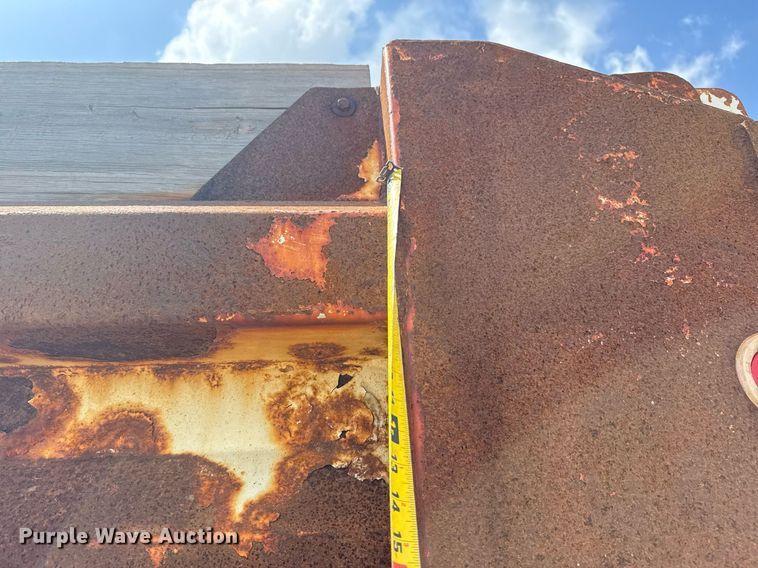 image for item DS3807 2009 International 7400 dump truck