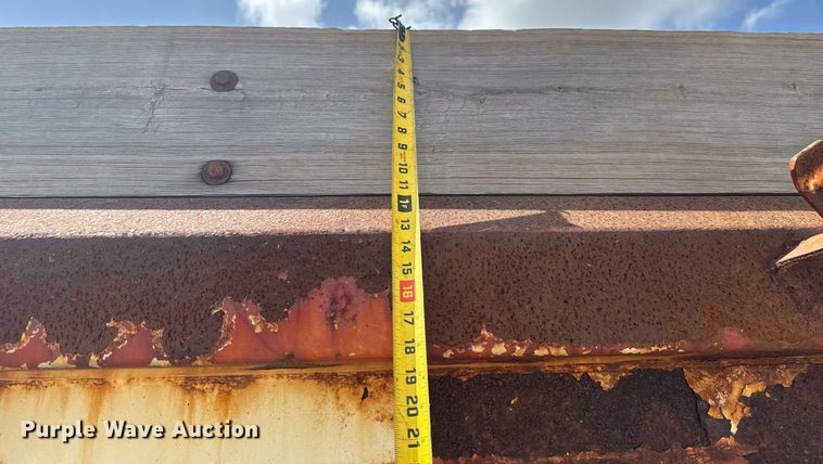 image for item DS3807 2009 International 7400 dump truck