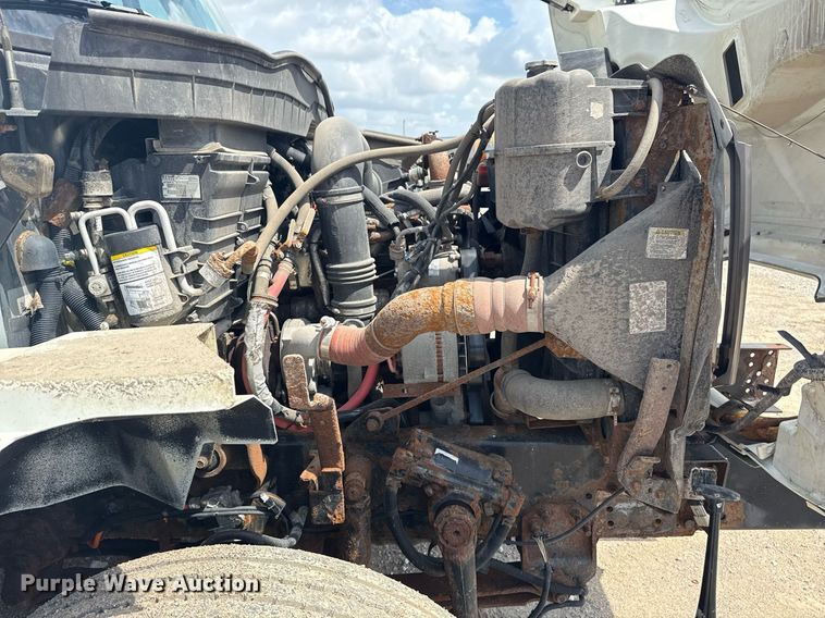 image for item DS3807 2009 International 7400 dump truck