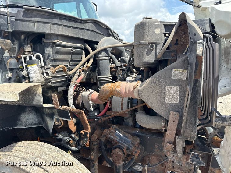 image for item DS3807 2009 International 7400 dump truck