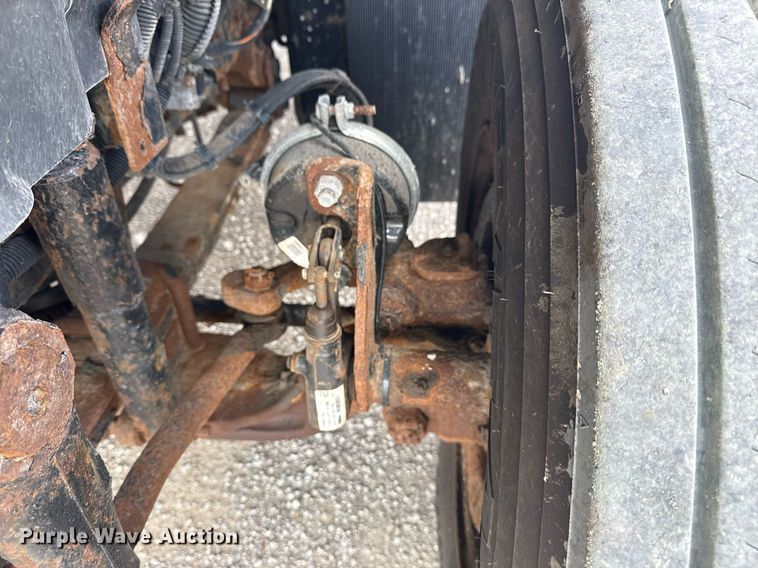 image for item DS3807 2009 International 7400 dump truck