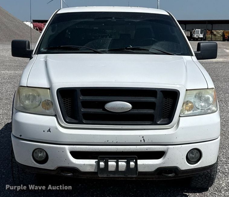 image for item DT6677 2006 Ford F150 SuperCab pickup truck