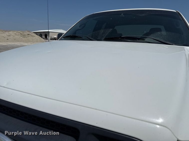 image for item DT6677 2006 Ford F150 SuperCab pickup truck