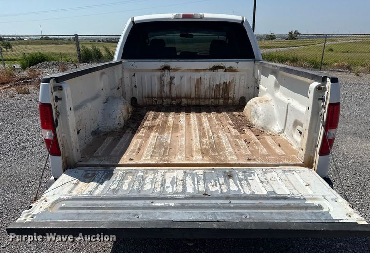 image for item DT6677 2006 Ford F150 SuperCab pickup truck