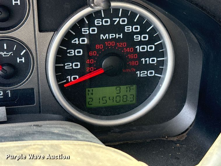 image for item DT6677 2006 Ford F150 SuperCab pickup truck