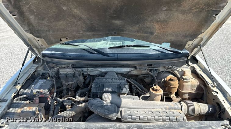 image for item DT6677 2006 Ford F150 SuperCab pickup truck