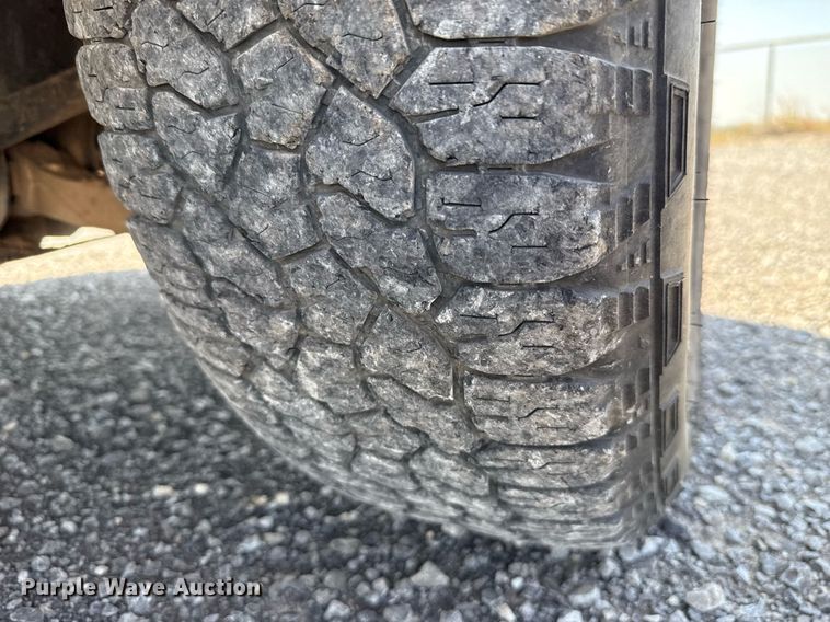 image for item DT6677 2006 Ford F150 SuperCab pickup truck