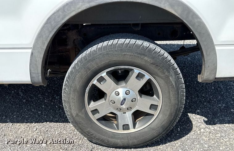 image for item DT6677 2006 Ford F150 SuperCab pickup truck