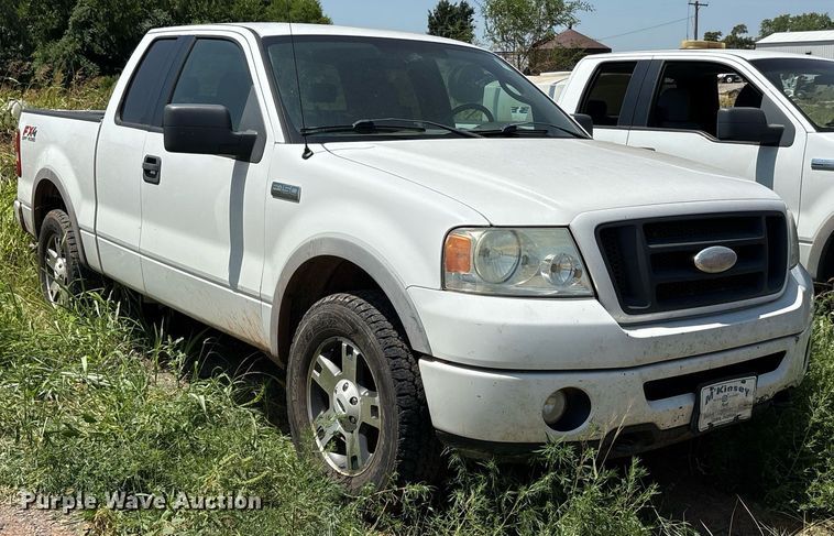 image for item DT6678 2006 Ford F150 SuperCab pickup truck