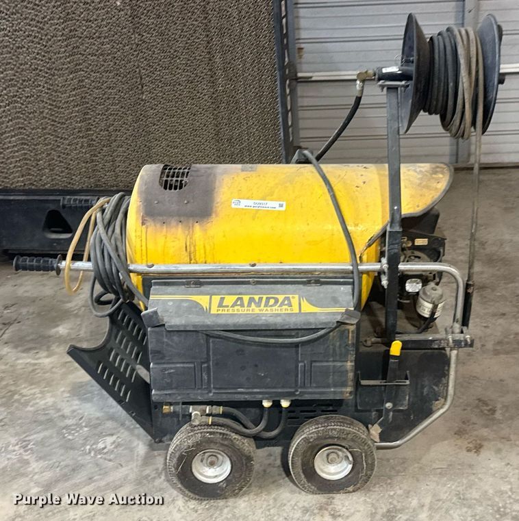 image for item DU9317 Landa OHW4-2000 hot pressure washer