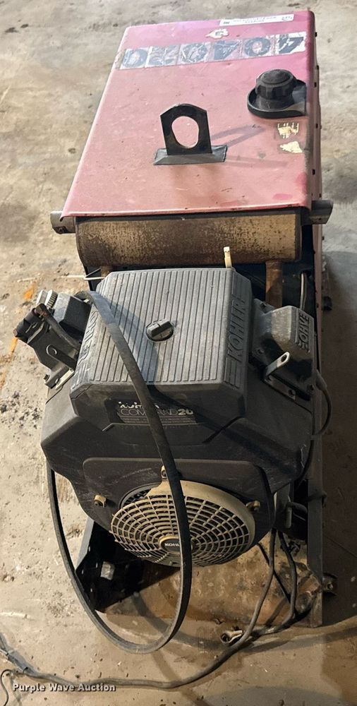 image for item DU9319 Lincoln Electric Ranger 8 welder/generator