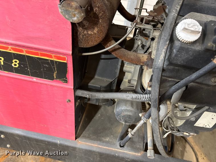 image for item DU9319 Lincoln Electric Ranger 8 welder/generator