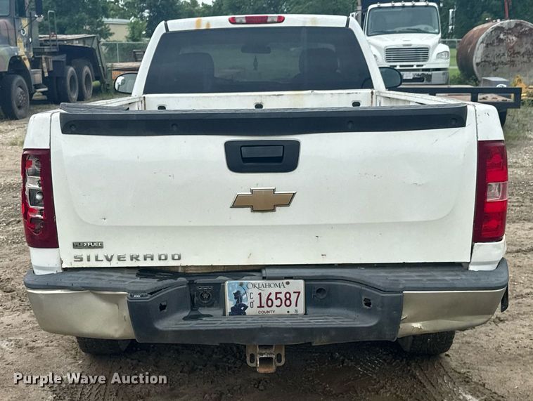 image for item DU9327 2009 Chevrolet Silverado 1500 pickup truck