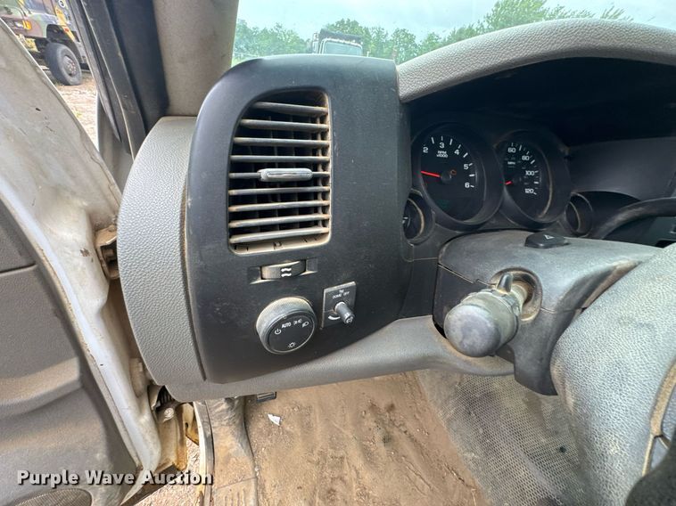 image for item DU9327 2009 Chevrolet Silverado 1500 pickup truck