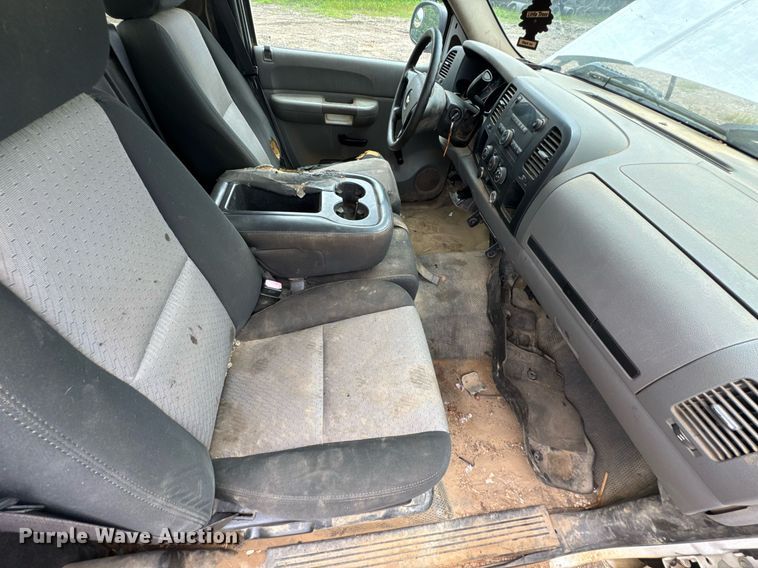 image for item DU9327 2009 Chevrolet Silverado 1500 pickup truck