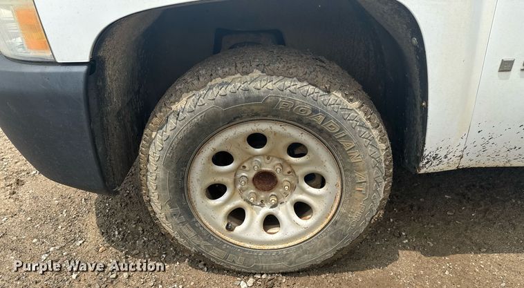 image for item DU9327 2009 Chevrolet Silverado 1500 pickup truck