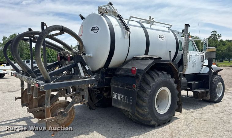 image for item DV4145 Big Wheels applicator truck