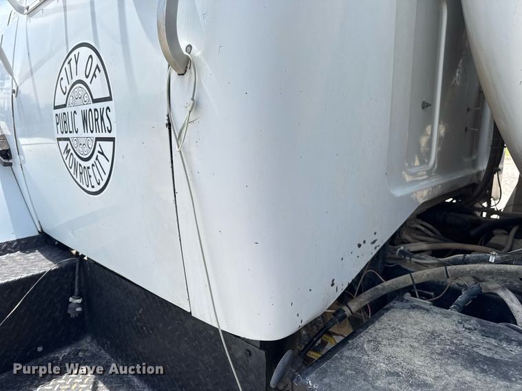 image for item DV4145 Big Wheels applicator truck