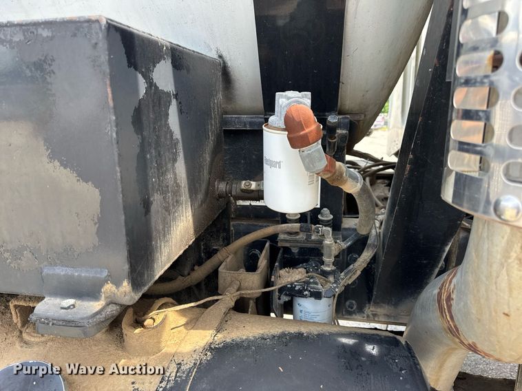 image for item DV4145 Big Wheels applicator truck