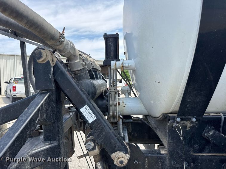 image for item DV4145 Big Wheels applicator truck