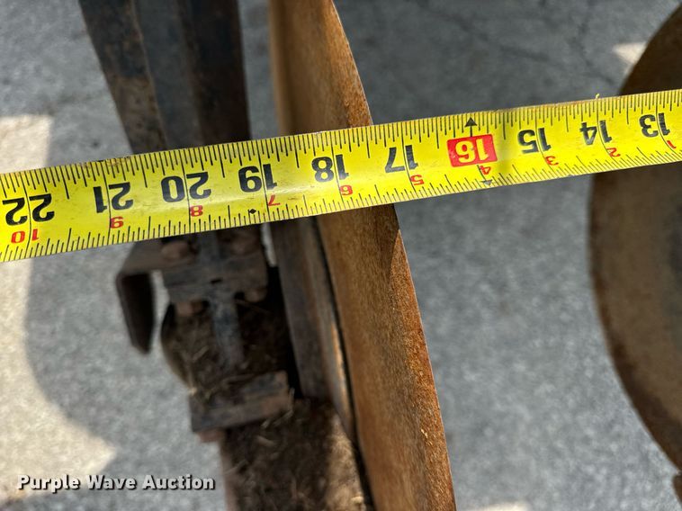 image for item DV4145 Big Wheels applicator truck