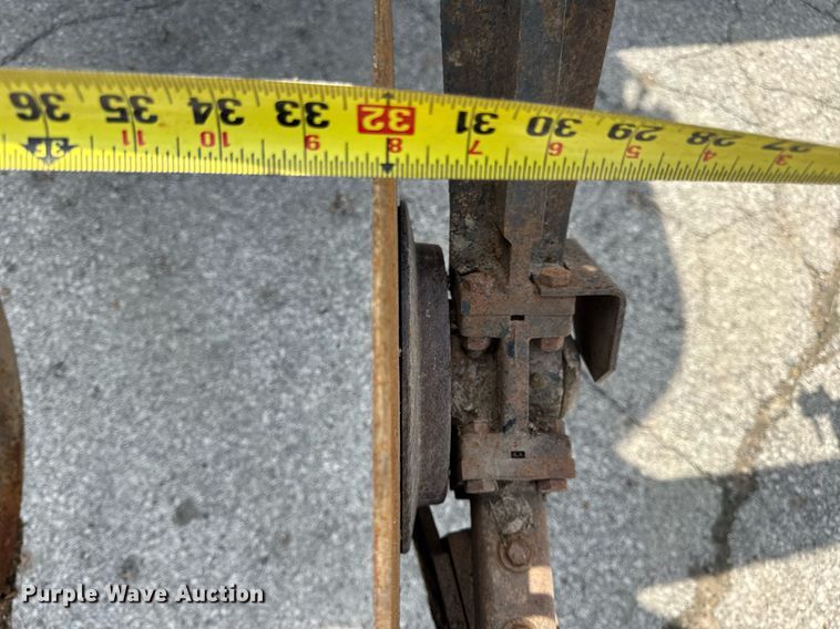 image for item DV4145 Big Wheels applicator truck