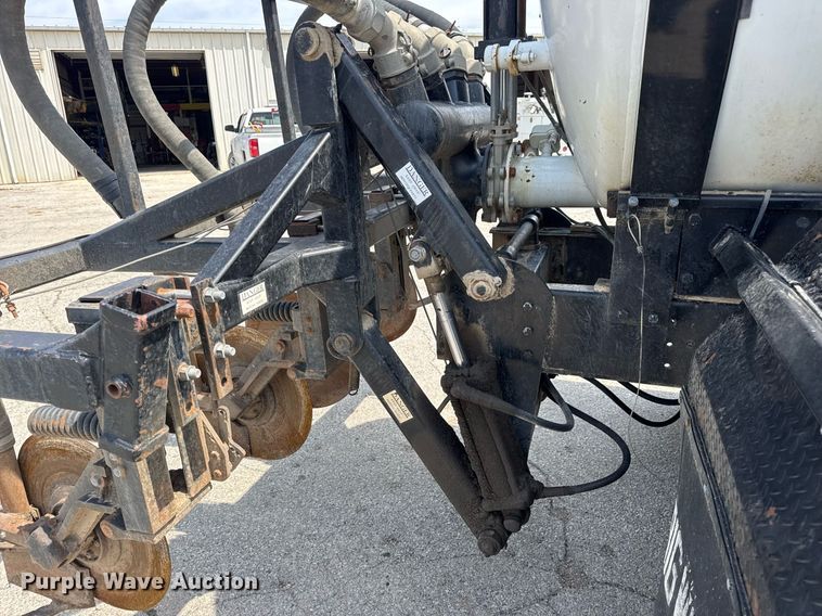 image for item DV4145 Big Wheels applicator truck