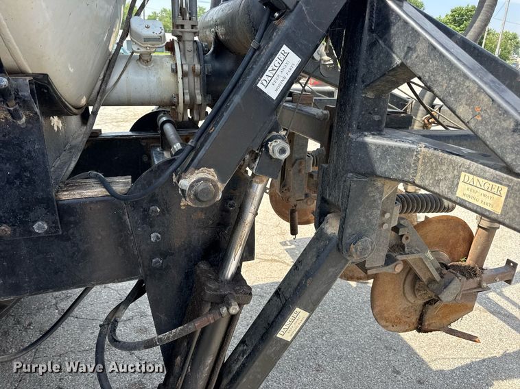 image for item DV4145 Big Wheels applicator truck