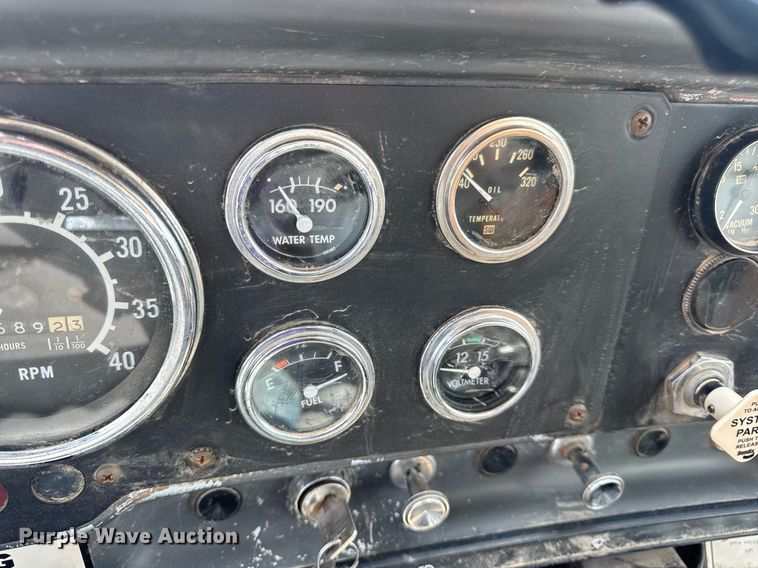 image for item DV4145 Big Wheels applicator truck