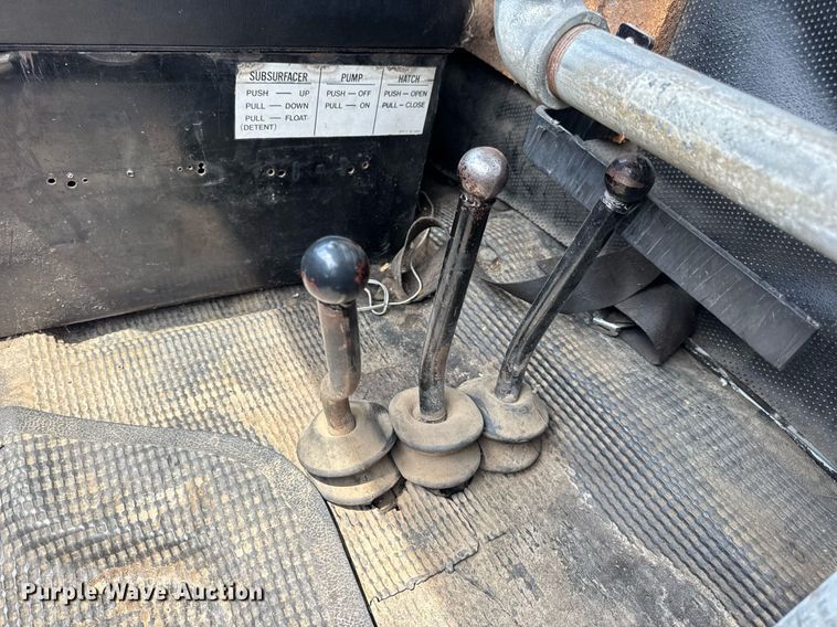 image for item DV4145 Big Wheels applicator truck