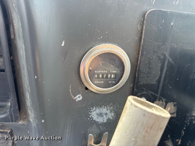 image for item DV4145 Big Wheels applicator truck