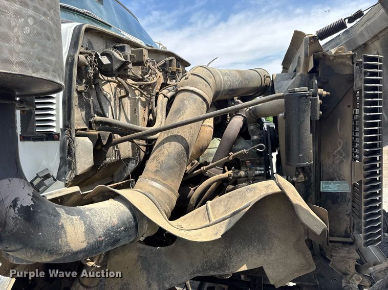 image for item DV4145 Big Wheels applicator truck