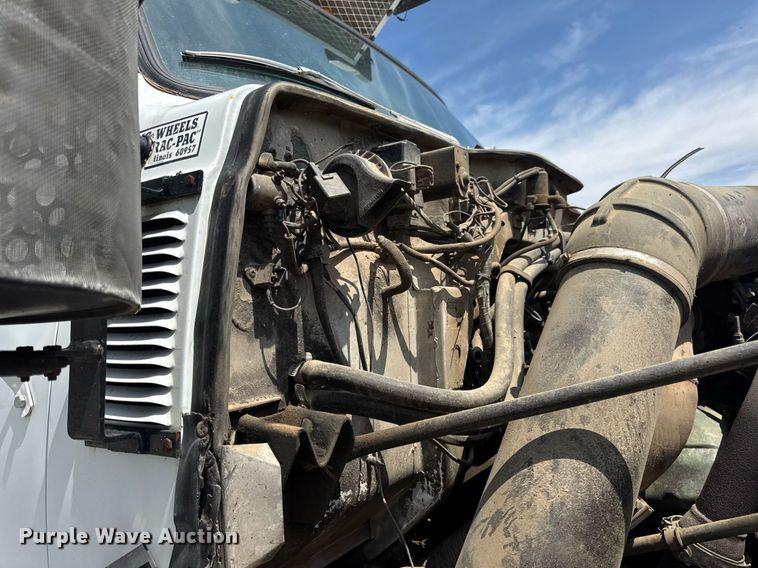 image for item DV4145 Big Wheels applicator truck