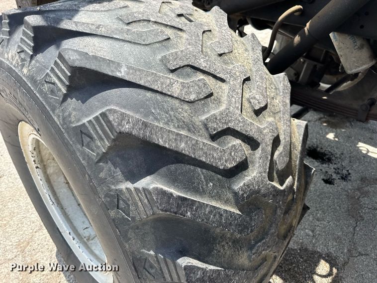 image for item DV4145 Big Wheels applicator truck