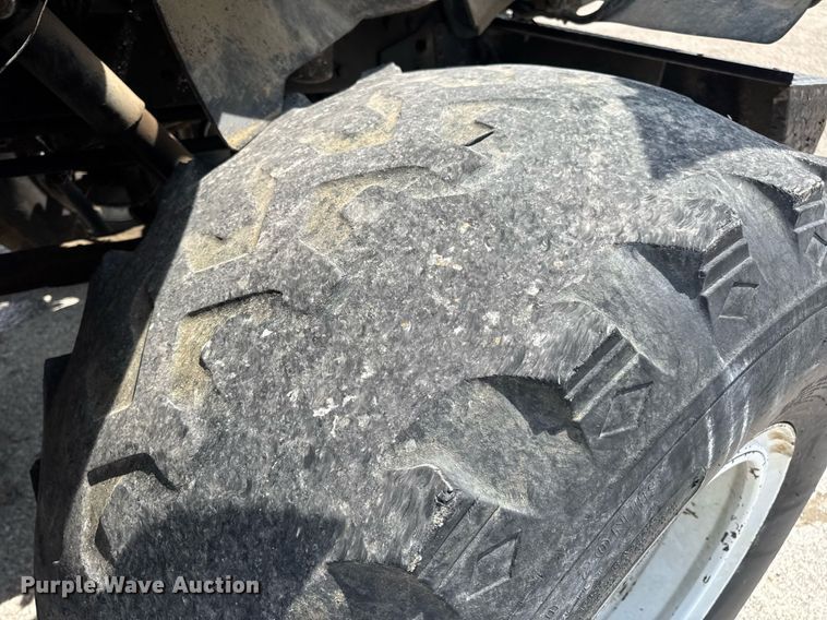 image for item DV4145 Big Wheels applicator truck