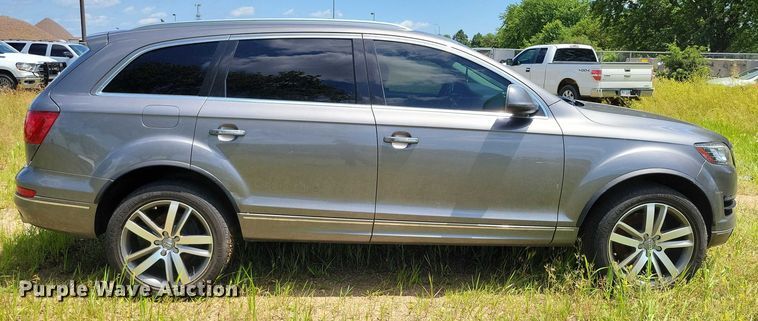 image for item DX7143 2014 Audi Q7 SUV