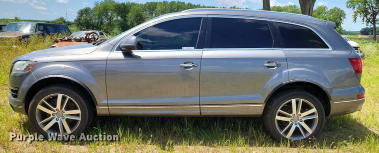 image for item DX7143 2014 Audi Q7 SUV