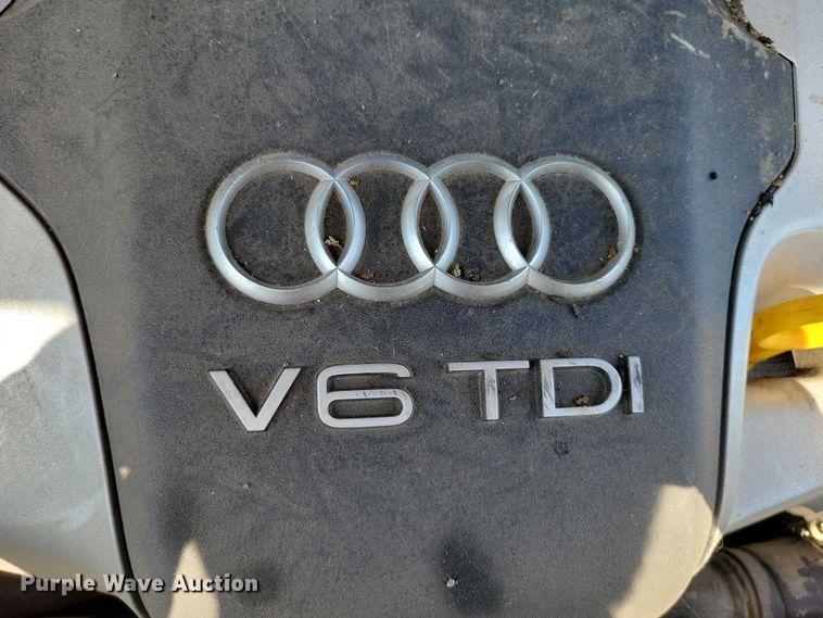 image for item DX7143 2014 Audi Q7 SUV