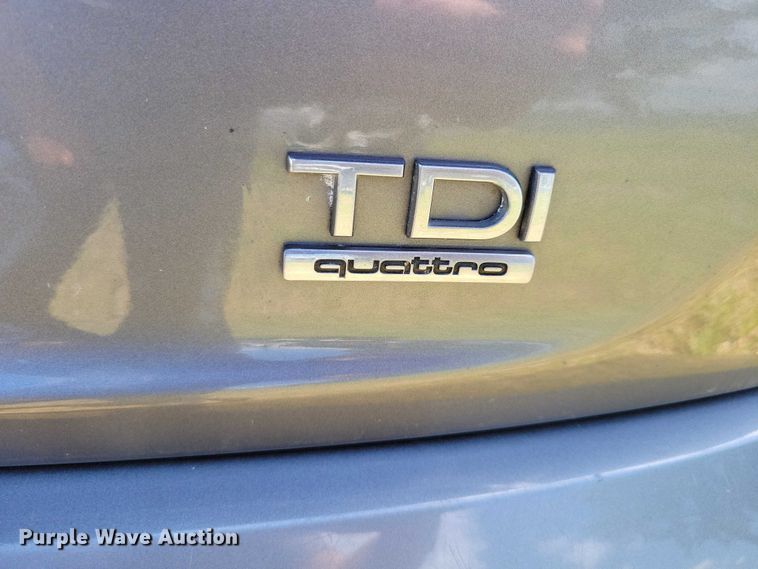 image for item DX7143 2014 Audi Q7 SUV