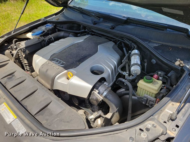 image for item DX7143 2014 Audi Q7 SUV