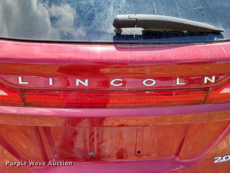 image for item DX7144 2017 Lincoln MKC SUV