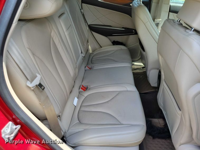 image for item DX7144 2017 Lincoln MKC SUV