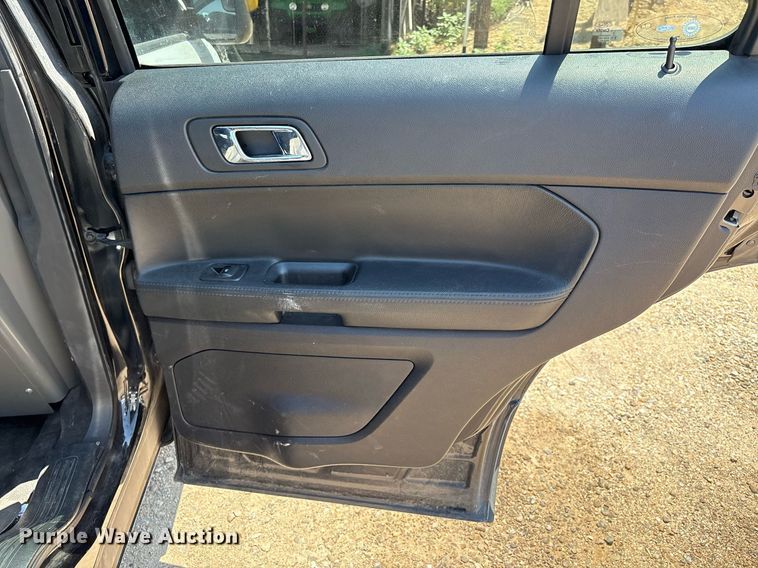 image for item DX8002 2019 Ford Explorer Police Interceptor SUV