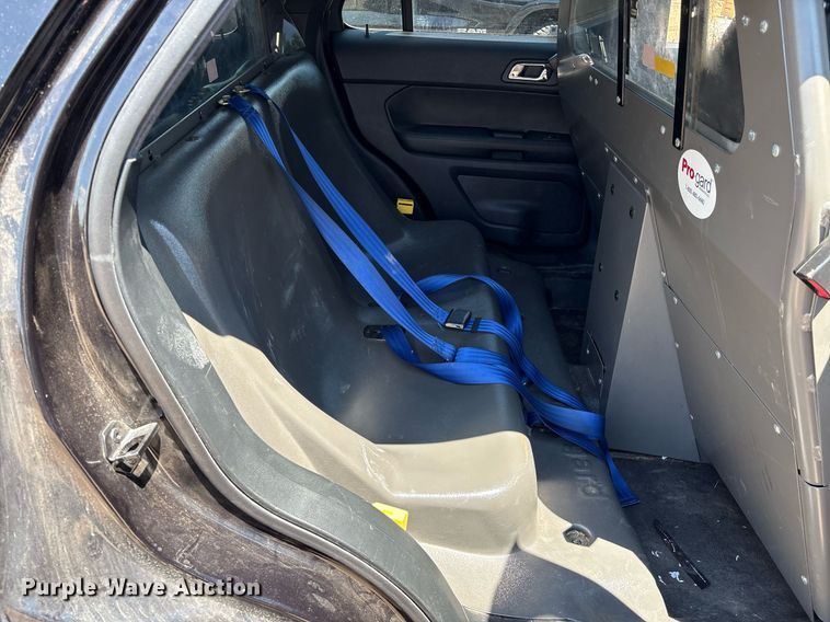 image for item DX8002 2019 Ford Explorer Police Interceptor SUV