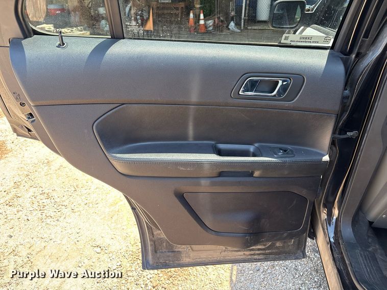 image for item DX8002 2019 Ford Explorer Police Interceptor SUV