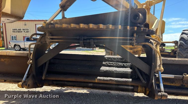 image for item DY0251 1996 Champion 720A motor grader