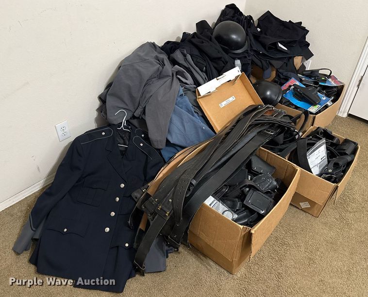 image for item DY0743 Police equipment