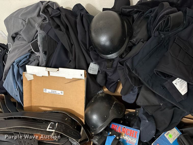 image for item DY0743 Police equipment